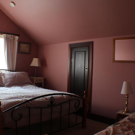 Storey Grange Springwood Room photo