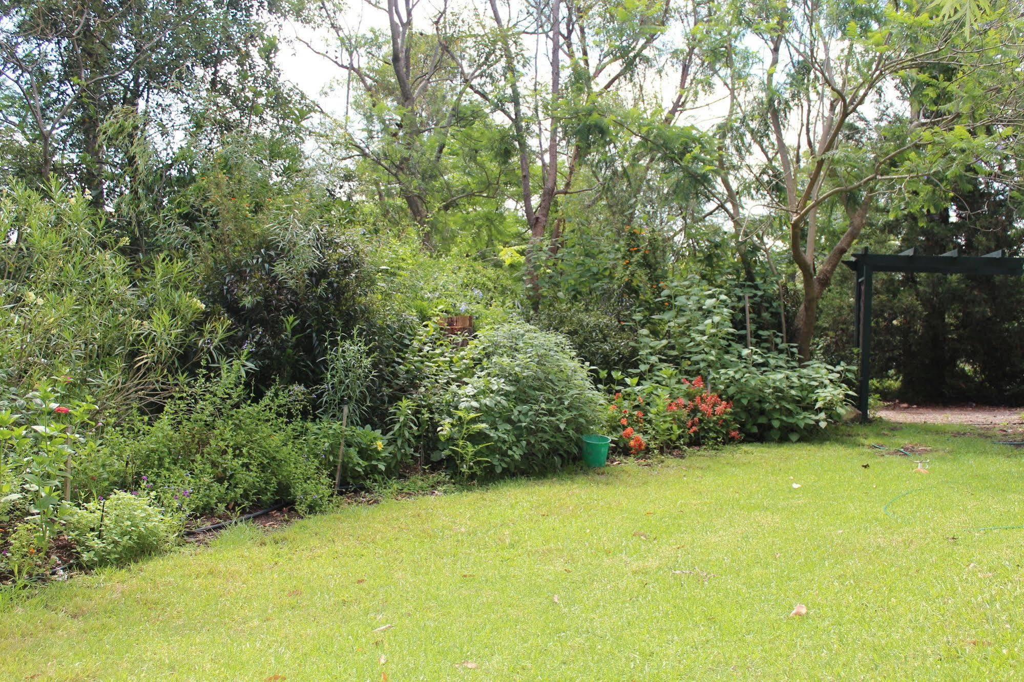 Storey Grange Springwood Exterior photo